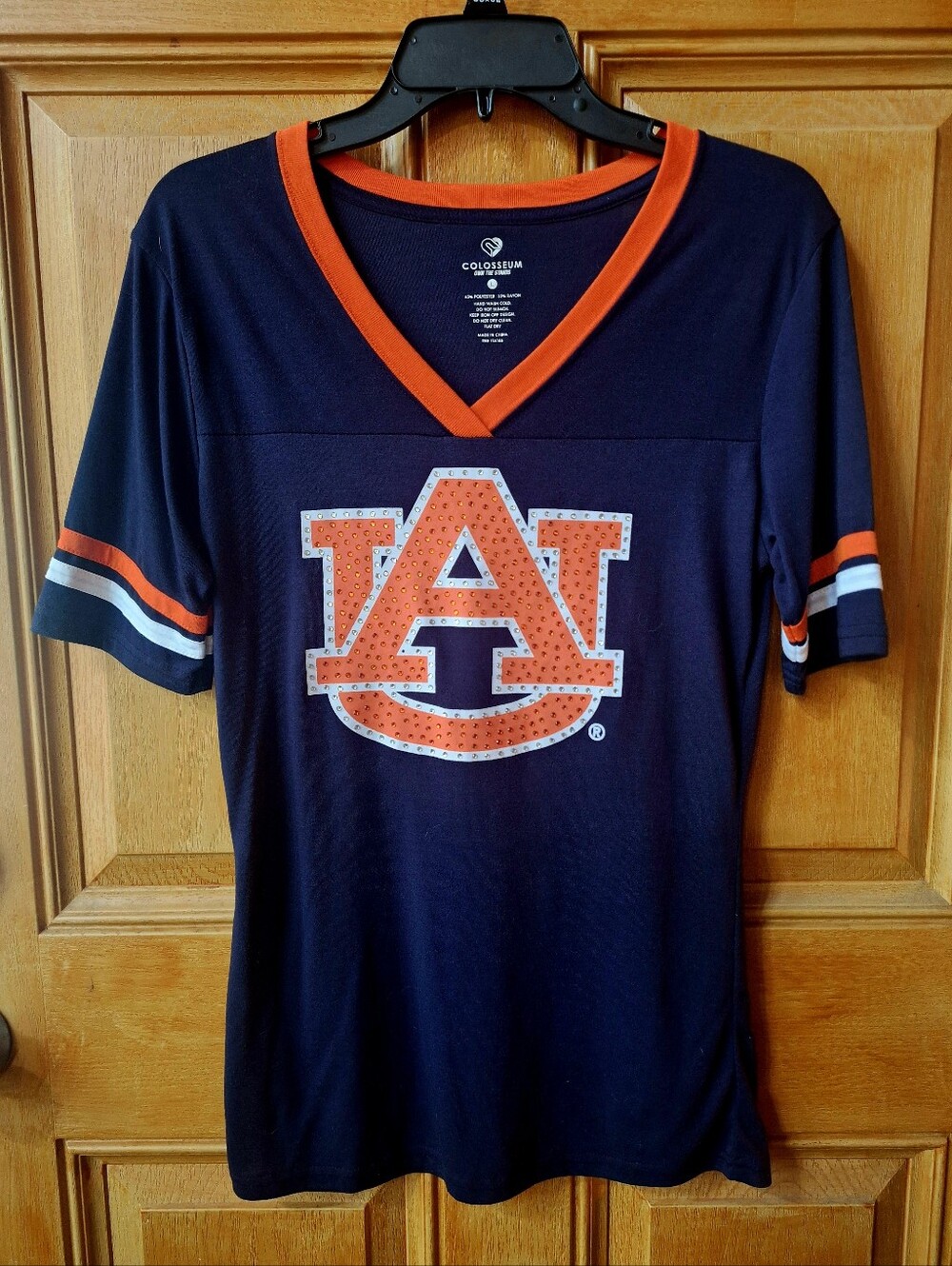 Colosseum Navy V-Neck Auburn T-Shirt with Orange Trim